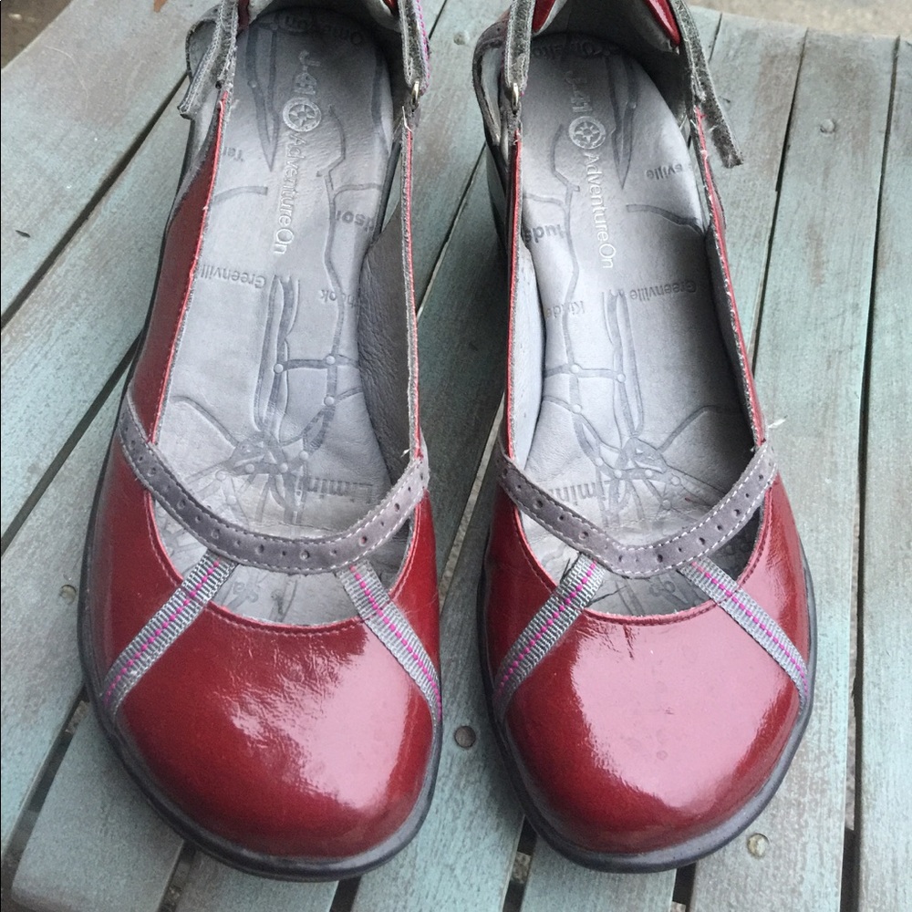 Women's J-41 Red Patent Leather Shoes Size 6.5M